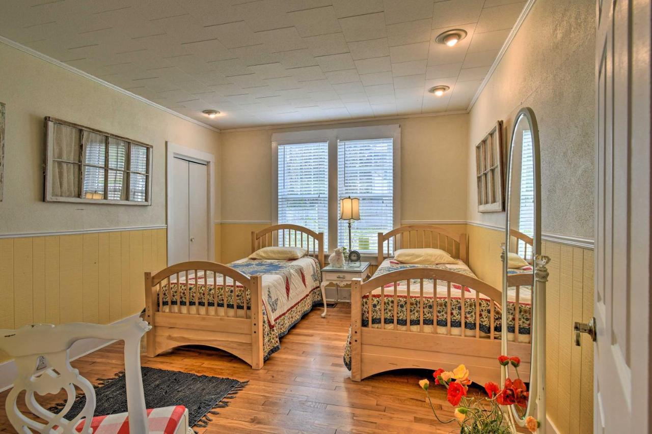 Hot Springs Home With Yard 2 Mi To Oaklawn Casino Bagian luar foto
