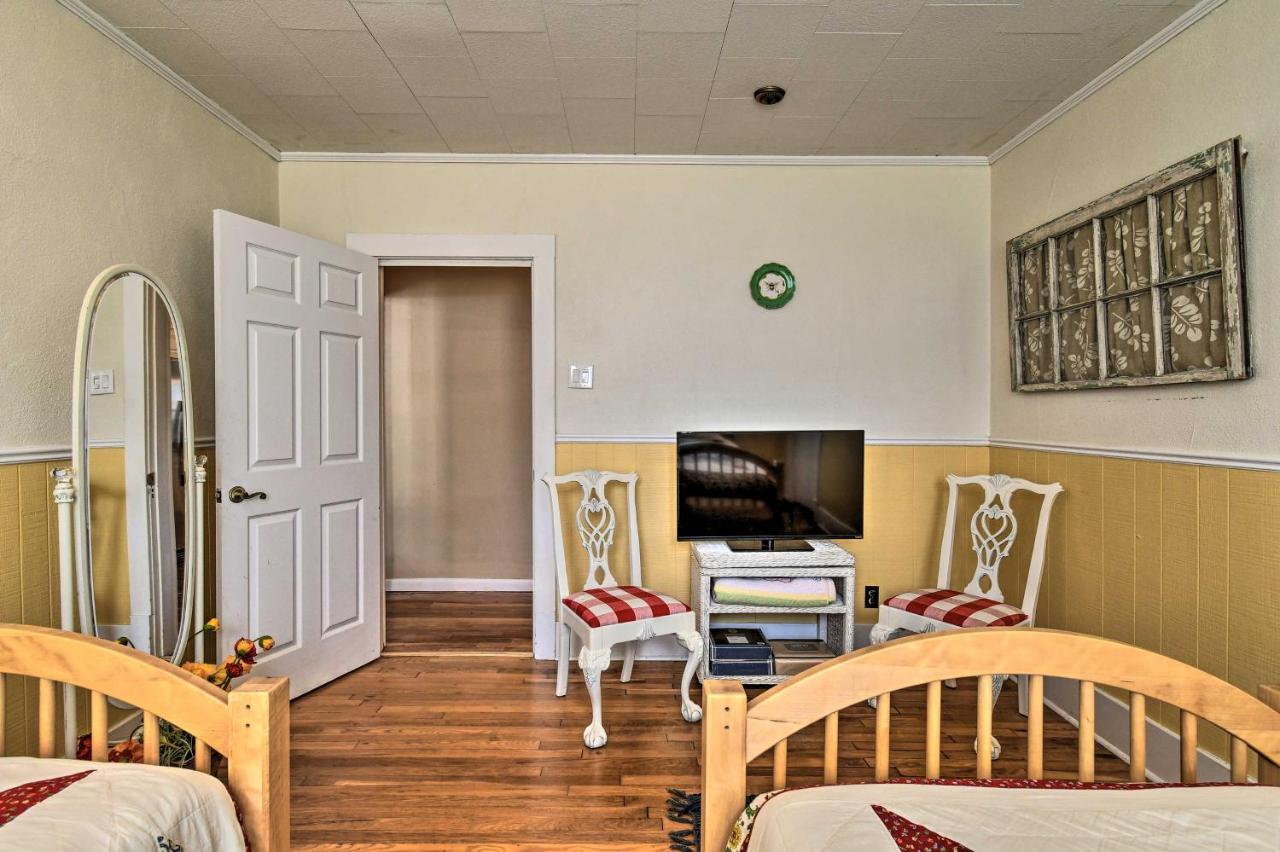 Hot Springs Home With Yard 2 Mi To Oaklawn Casino Bagian luar foto